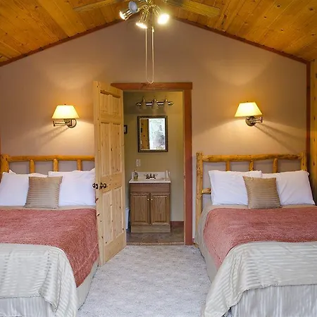 Atlantis Hotel 3*