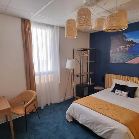 Atlantis 3* Cannes